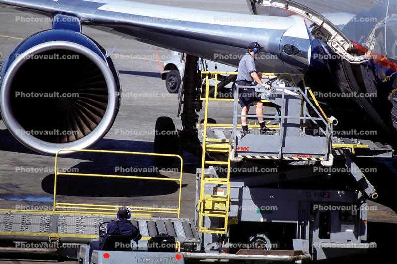 Boeing 767-322 Etops, 767-300 series