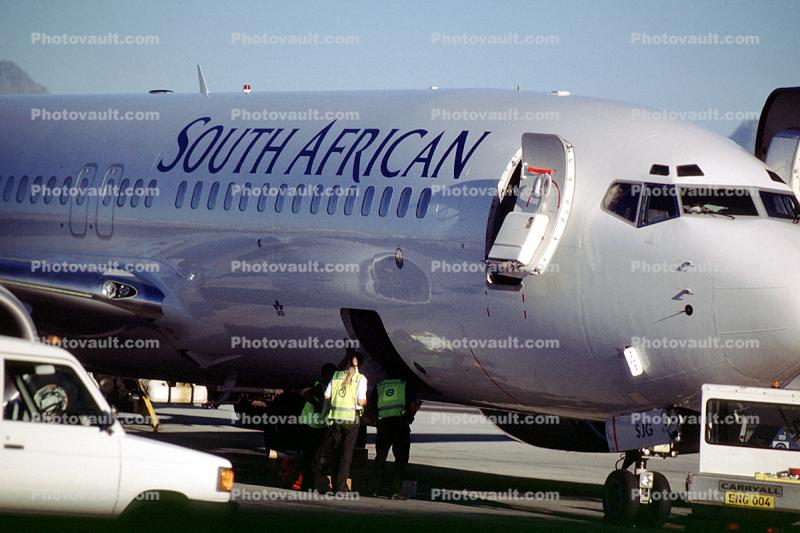 ZS-SJG, Boeing 737-8BG, South African Airways SAA, 737-800 series, Next Gen, Cape Town, South Africa