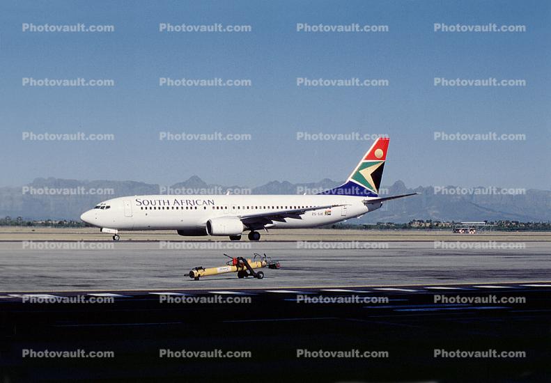 ZS-SJD, Boeing 737-85F, South African Airways SAA, CFM56, Cape Town, Africa