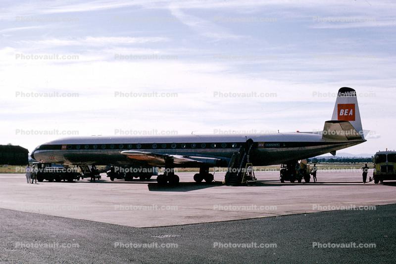 G-ARGM, BEA, De Havilland DH-106 Comet 4B