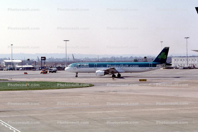 EI-CPH, Aer Lingus Airlines, Airbus 321-211, A321 series, CFM56-5B3/P, CFM56, St-Dervilla/Dearbhile  