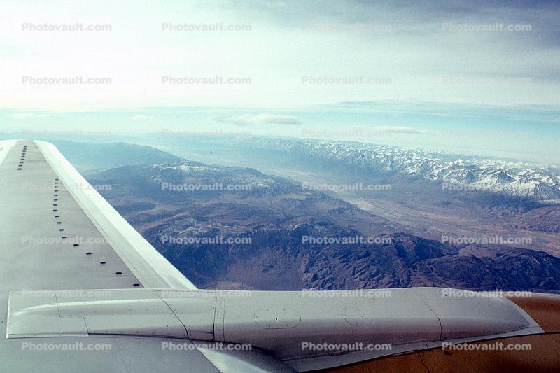 Boeing 737, Lone Wing in Flight, Rocky Mountains, Flight, Flying, Equanimity