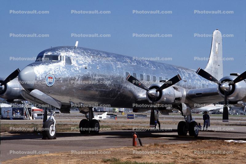 Douglas DC-6