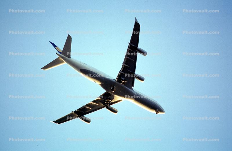 Airbus A340, Lufthansa, Airborne, Flight, Flying
