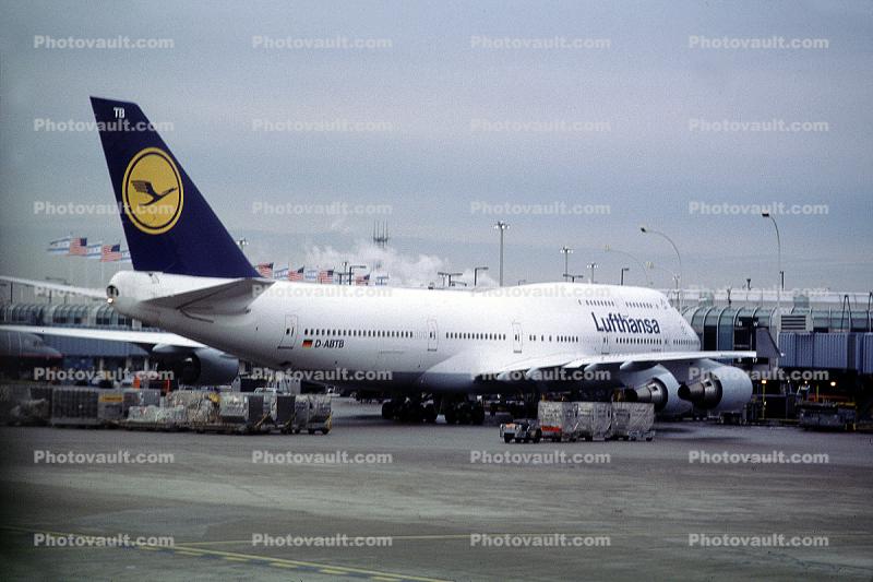 D-ABTB, Boeing 747-430, Lufthansa, CF6, CF6-80C2B1F