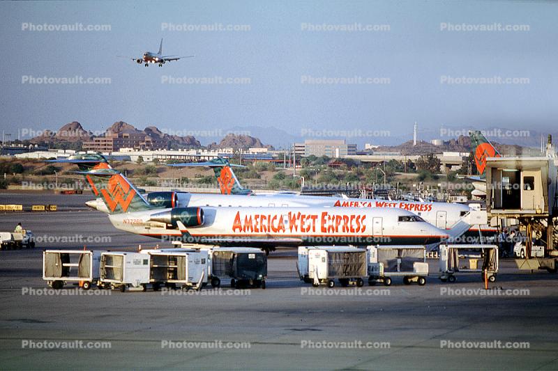 N77260, Bombardier-Canadair Regional Jet CRJ-200LR, Mesa Airlines, America West Express, Sky Harbor International Airport, (PHX), Phoenix, Arizona, USA