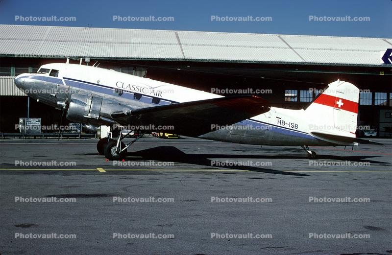 HB-ISB, Classic Air, Douglas DC-3 Twin Engine Prop