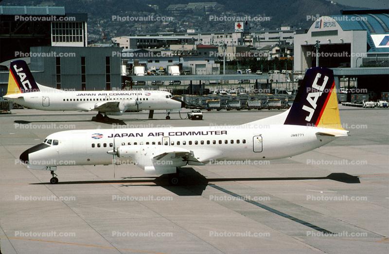 JA8777, Japan Air Commuter, JAC, YS-11A-500