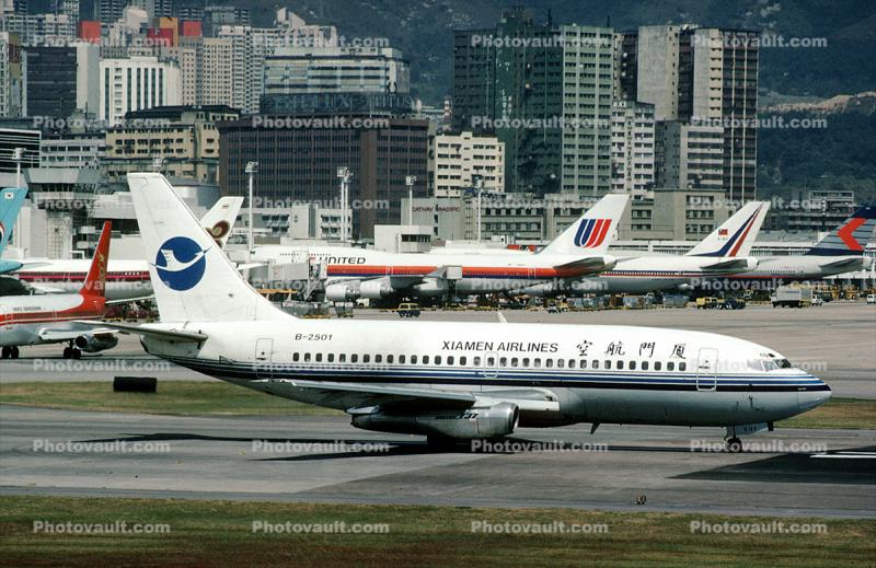 B-2501, Boeing 737-2T4, 737-200 series