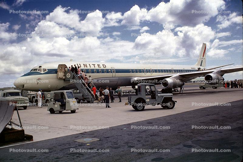United Airlines UAL, Douglas DC-8, three-wheeler, 1960s