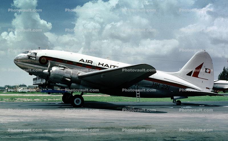 HH-221, Air Haiti Airlines, Curtiss Super 46C Commando (CW-20B), 1950s