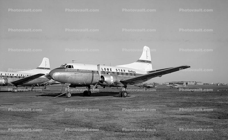Lone Star Airlines, Martin 202A, N93209, 2-0-2, 1950s