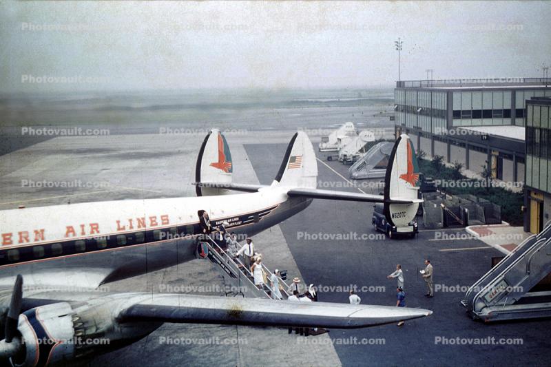 N6207C, Lockheed 1049-53 Super Constellation, Eastern Airlines EAL, 1950s