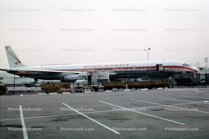 Douglas DC-8, World Airways