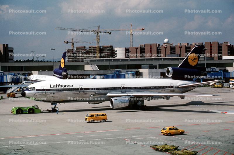 D-ADFO, Douglas DC-10-30, Lufthansa, CF6-50C2, CF6