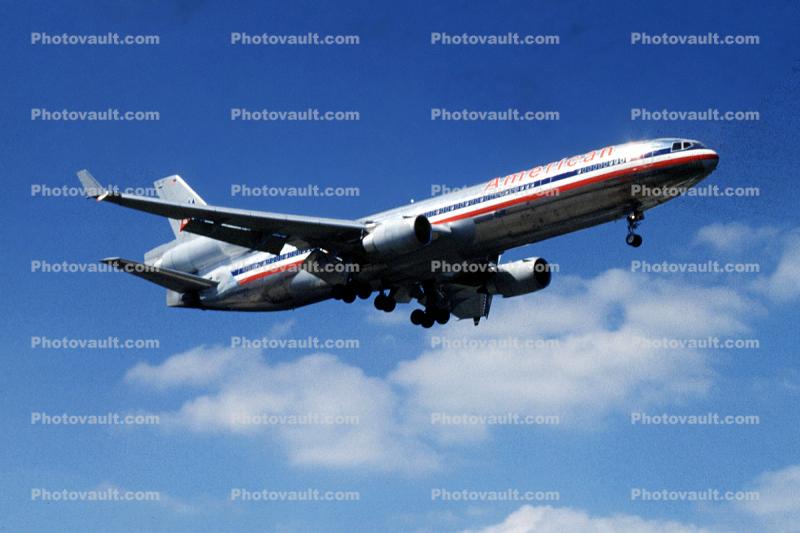 American Airlines AAL, McDonnell Douglas, MD-11