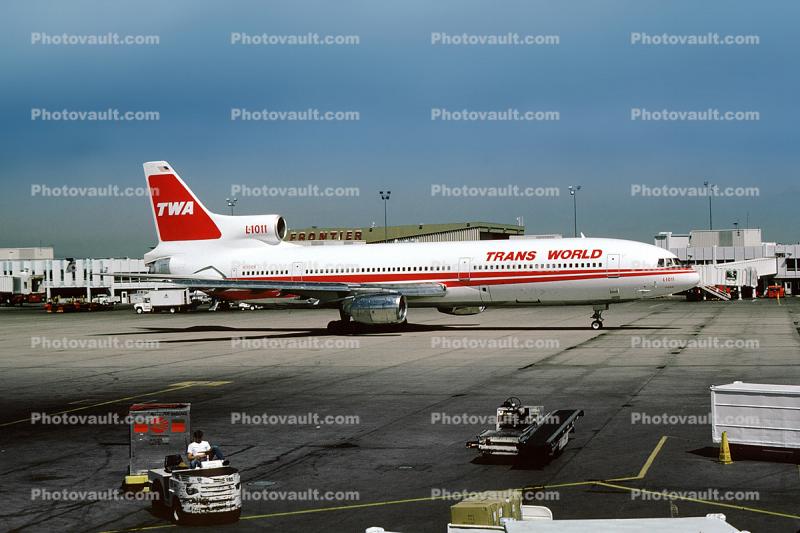 N11006, Trans World Airlines TWA, Lockheed L-1011-1, RB211-22B, RB211, September 1984