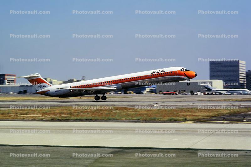 N925PS, MD-81, PSA, Pacific Southwest Airlines, Taking-off, JT8D-217, JT8D