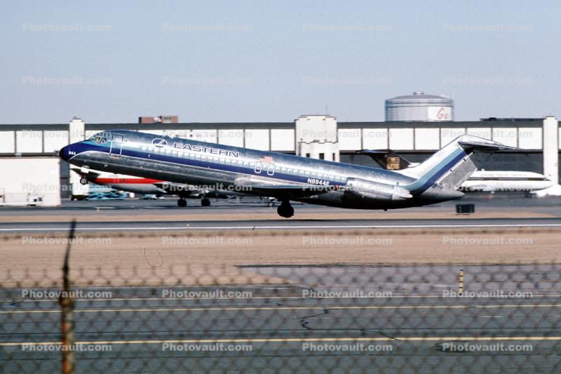 N8944E, Douglas DC-9-31, Eastern Airlines EAL, JT8D, JT8D-9A s3