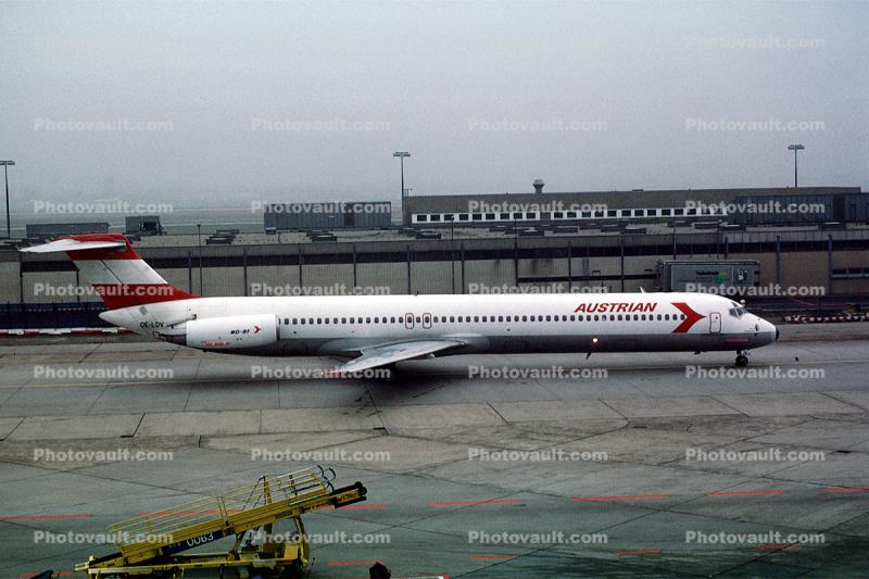OE-LDV, McDonnell Douglas MD-81, Austrian Airlines AUA, JT8D-217, JT8D