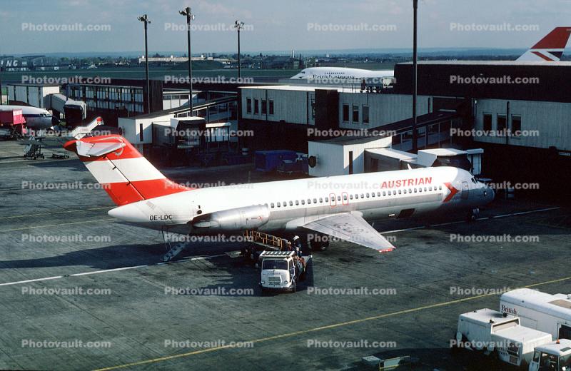 OE-LDC, McDonnell Douglas DC-9-32, Austrian Airlines AUA, JT8D