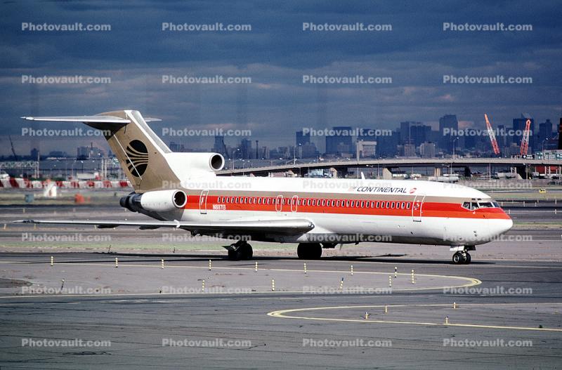 N88713, Boeing 727-224, Continental Airlines COA, Newark, JT8D-9A, JT8D, 727-200 series