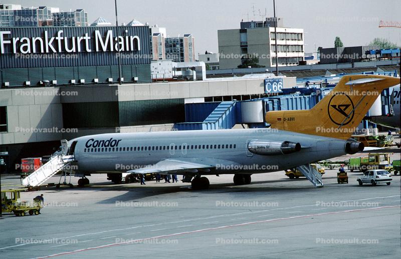 D-ABVI, Boeing 727-230A, Condor Airlines, Gate, Terminal, Mobile Stairs, Rampstairs, ramp, JT8D, 727-200 series