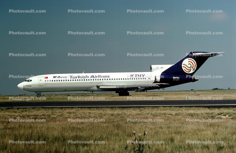 TC-JBG, Turkish Airlines, Boeing 727-2F2, JT8D, 727-200 series