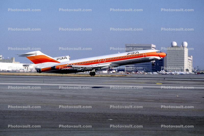 N791L, Boeing 727-2Q8, PSA, Pacific Southwest Airlines, Taking-off, 727-200 series