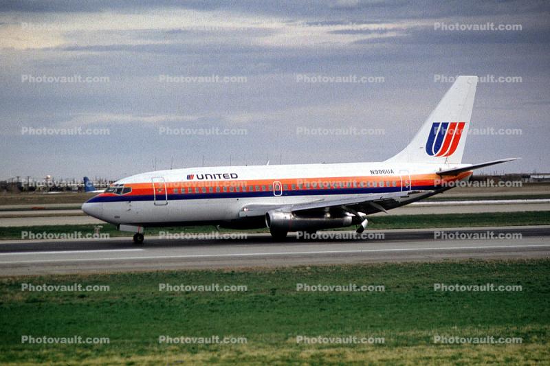 N986UA, United Airlines UAL, Boeing 737-291, 737-200