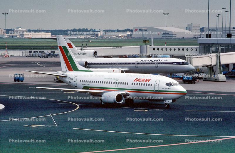 LZ-BOB, Boeing 737-53A, Balkan Bulgarian Airlines LAZ, CFM56-3C1, 737-500 series, CFM56