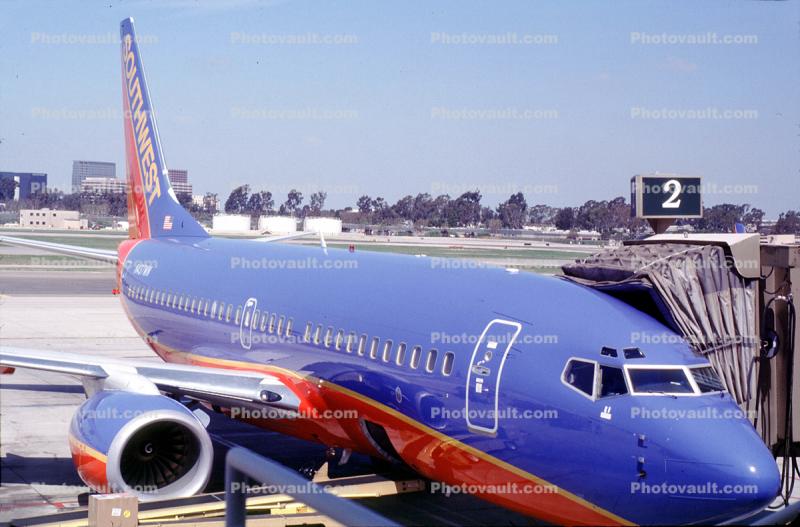 Boeing 737-7H4, Next Gen, Southwest Airlines SWA, N437WN, Santa Ana International Airport, 737-700 series, CFM56-7B24, CFM56