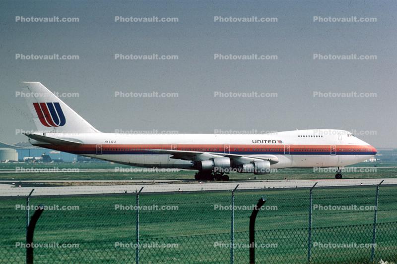 N4717U, United Airlines UAL, Boeing 747-122, 747-100 series, Edward E. Carlson, JT9D, JT9D-7A