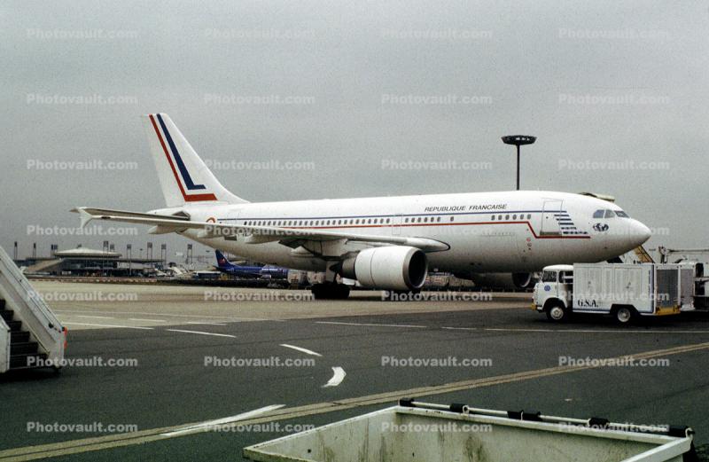 R?publique Francaise, Airbus A310-304, A310-300 series