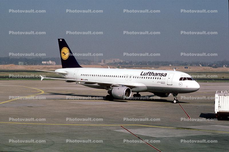 D-AIPN, Lufthansa, Airbus A320-211, CFM56-5A1, CFM56