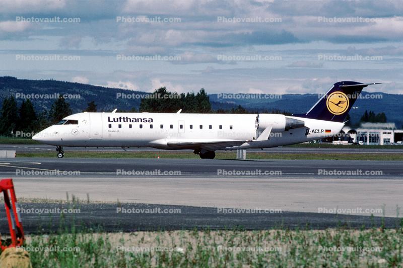 D-ACLP, Lufthansa Cityline, Bombardier-Canadair Regional Jet CRJ-100LR