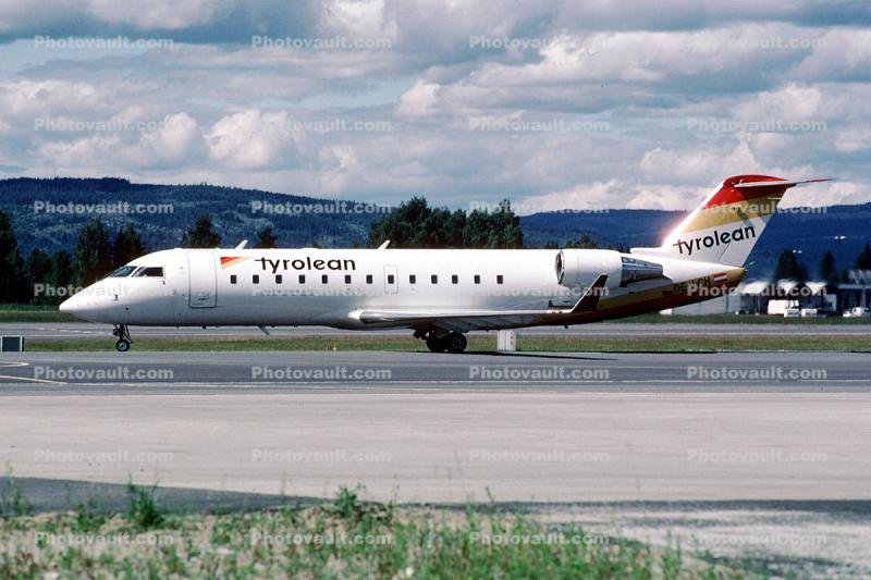 OE-LCH, Tyrolean Jet Service, Bombardier-Canadair Regional Jet CRJ-200LR