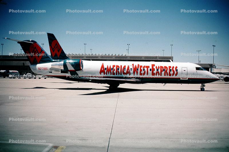 N27185, Bombardier-Canadair Regional Jet CRJ-200LR, America West Express, Mesa Airlines