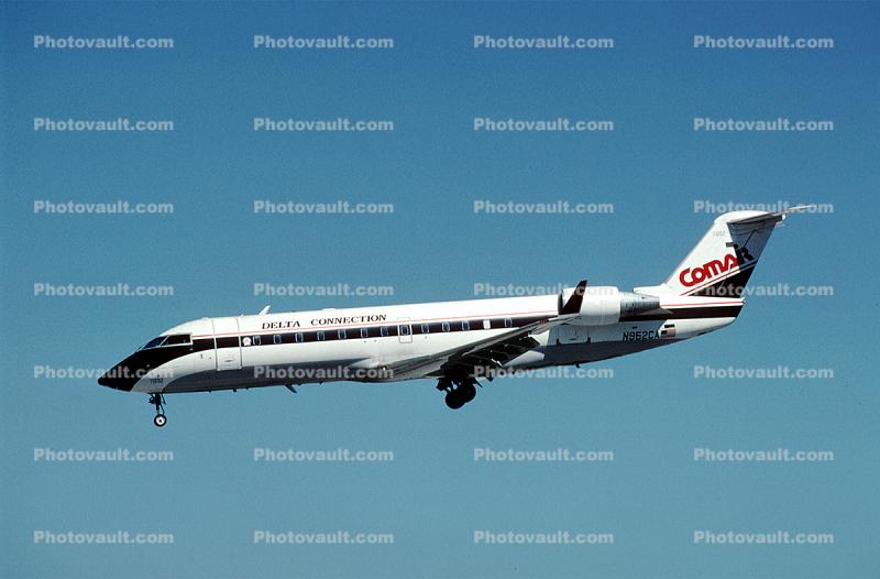 N952CA, Comair, Delta Connection, Bombardier-Canadair Regional Jet CRJ-100ER, CF34-3A1, CF34