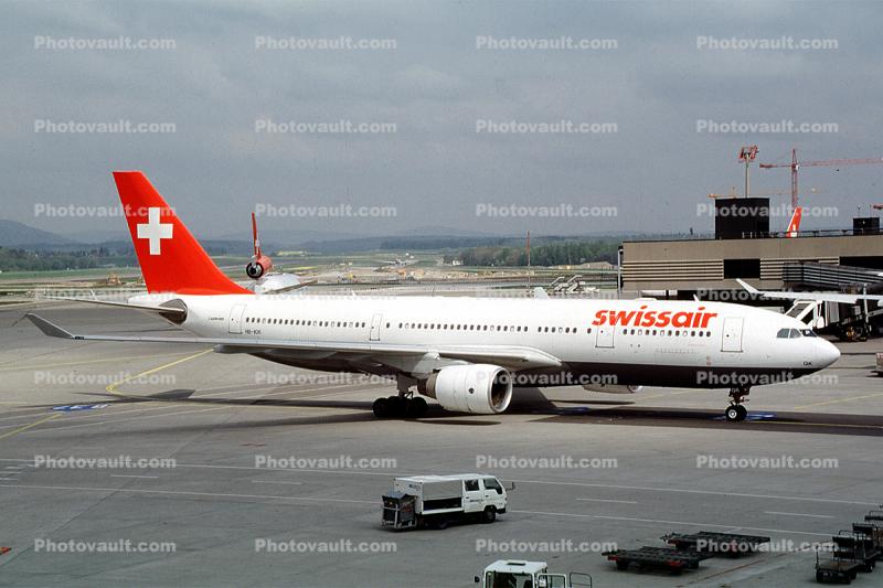 HB-IQK, Airbus A330-223, SwissAir, A330-200 series, PW4000