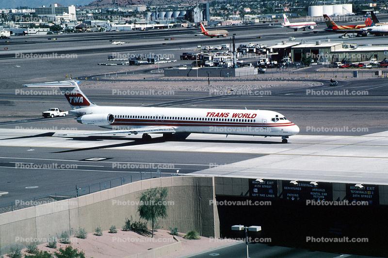 N918TW, Trans World Airlines TWA, McDonnell Douglas MD-82, JT8D-217C, JT8D