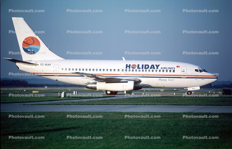 TC-RAF, Holiday Airlines, Boeing 737-217, 737-200 series