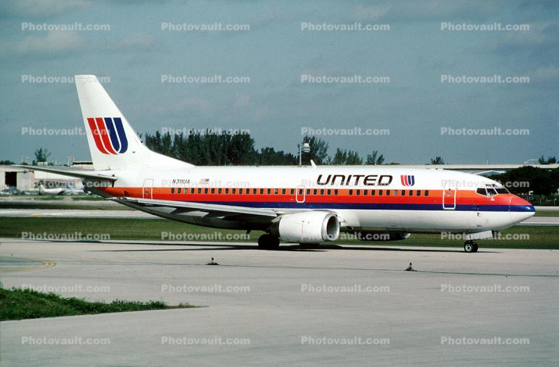 N311UA, United Airlines UAL, Boeing 737-322, 737-300 series, CFM56-3C1, CFM56