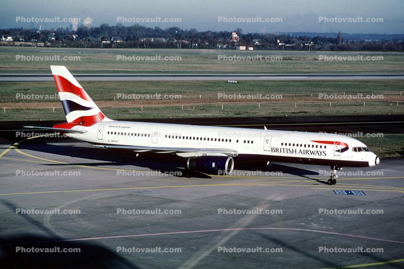 G-BPEI, Boeing 757-236SF, British Airways BAW, RB211