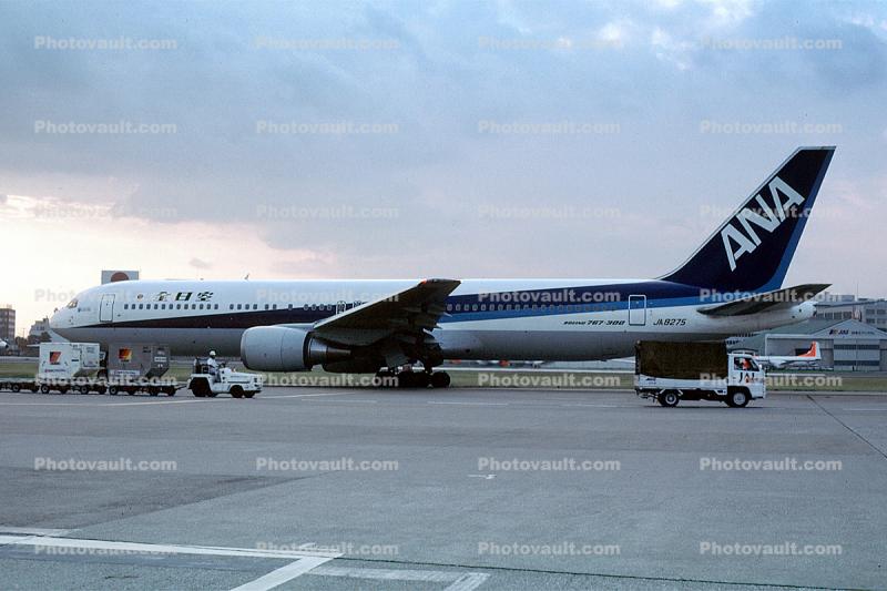 JA8275, Boeing 767-381, All Nippon Airways, 767-300 series