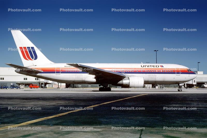 N609UA, Boeing 767-222, United Airlines UAL, 767-200 series, JT9D-7R4D, JT9D