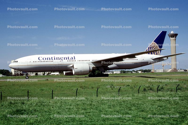 N78001, Continental Airlines COA, Boeing 777-224ER, GE90-92B, GE90