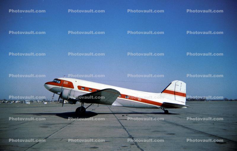 N74139, C-53 (DC-3), Douglas C-47A-30-DK