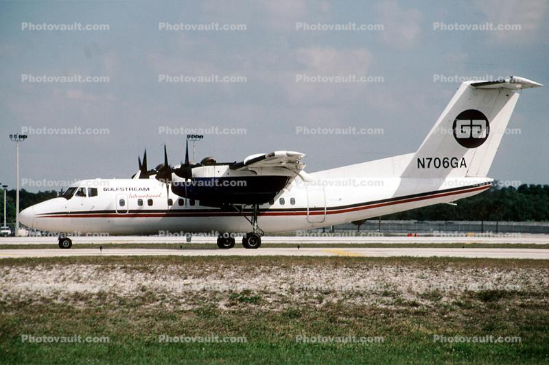 N706GA, De Havilland Canada DHC-7-102 Dash 7, Gulfstream International Airlines