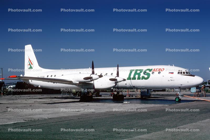 Ilyushin Il-18, IRS